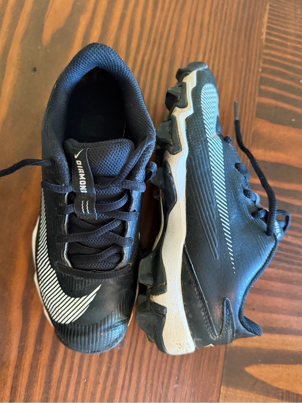 Nike Kids Black & White Sneakers - Youth Athletic Cleats